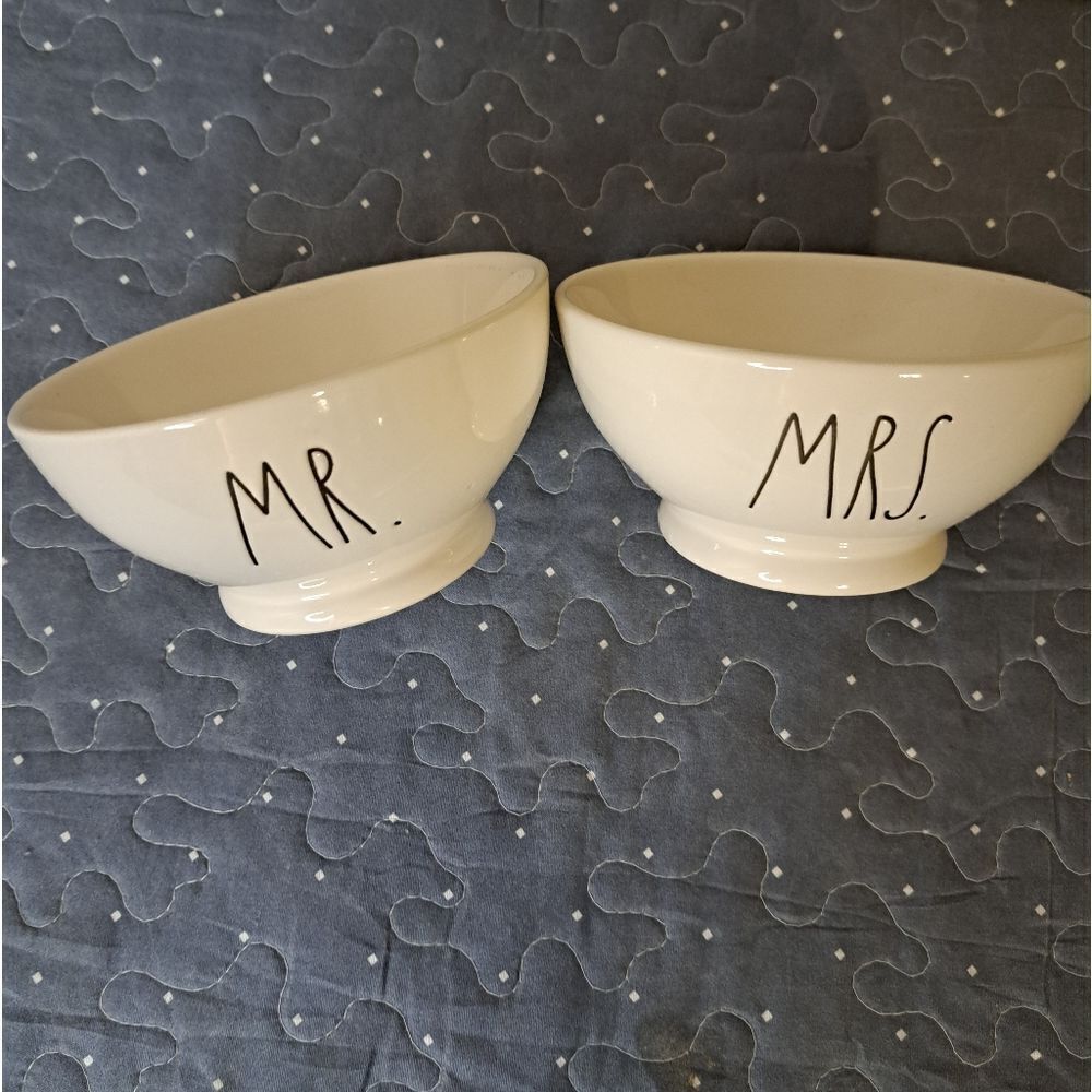 Rae Dunn Mr. & Mrs. bowl set